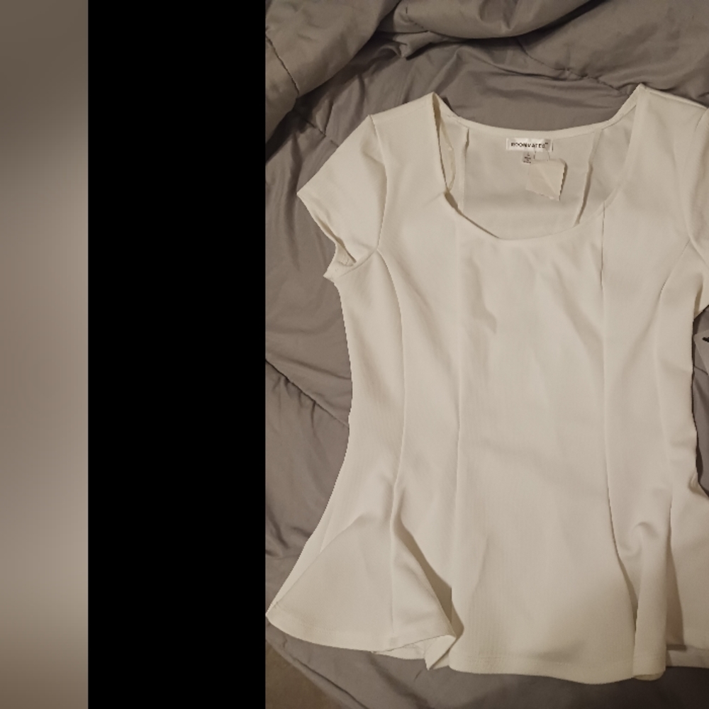 **3 FOR $10** Cream Blouse